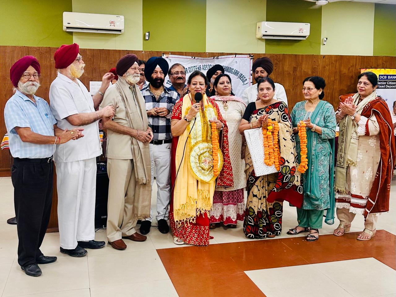 Tricity Senior Citizens Association (Reg.) Chandigarh celebrated the birthday of its President Rajinder Kaur Sehdev (Nimmi) with great pomp.